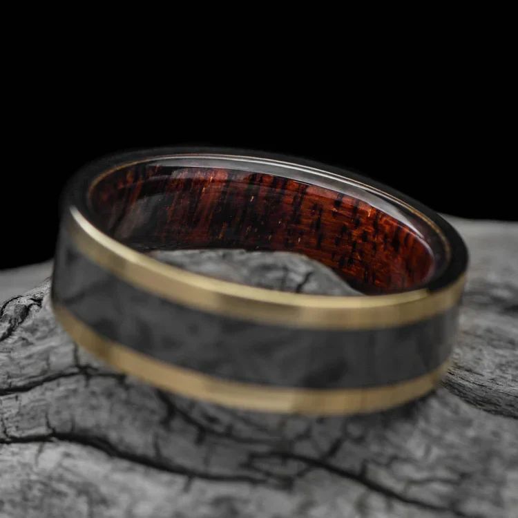 The Crest - Image 3